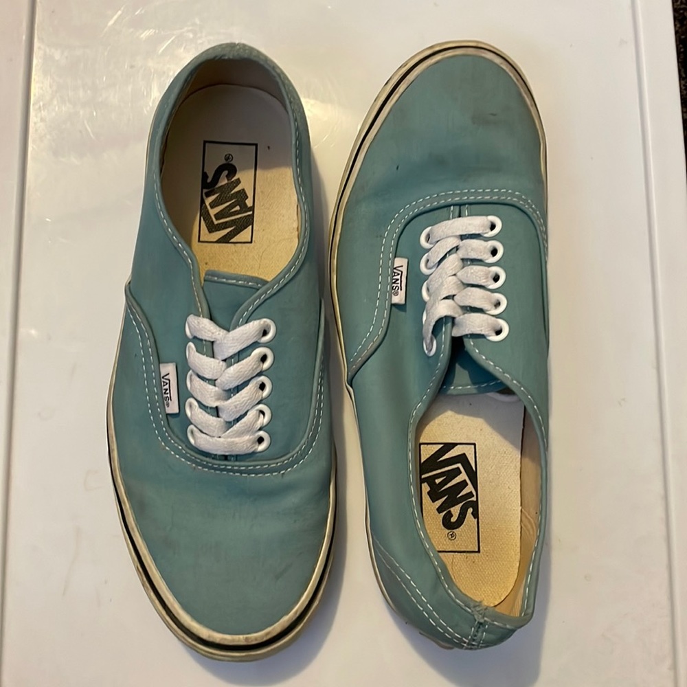 Blue vans